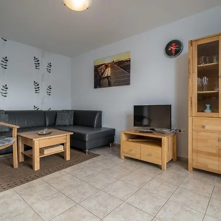 Haus-2-am-waldeck-16a Apartment Dargun